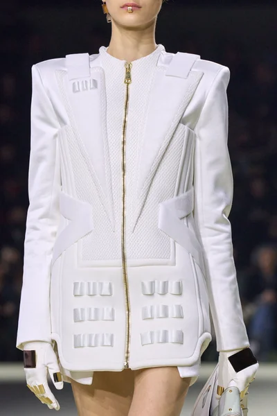 Look 91
